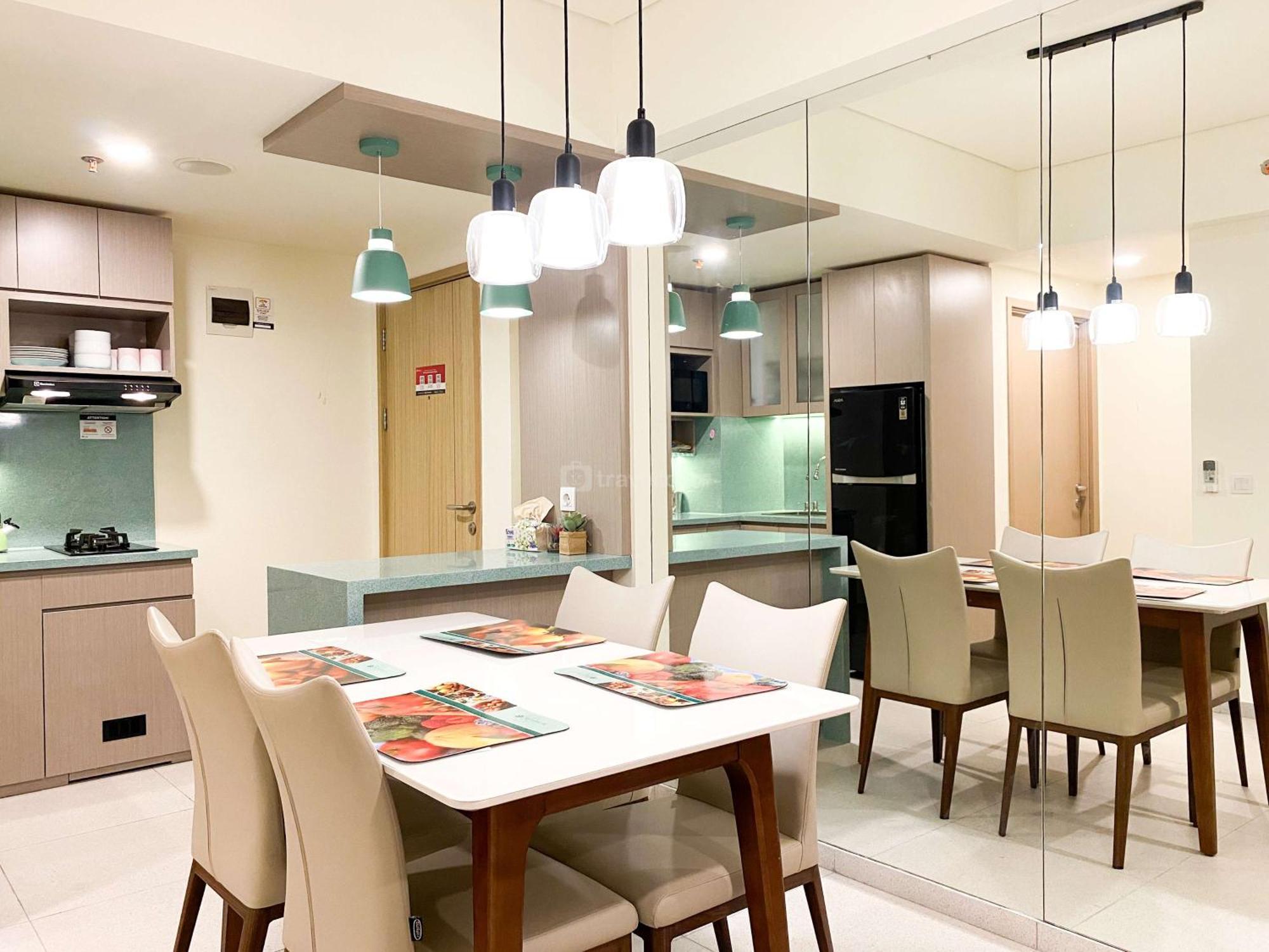 Well Furnished And Comfort 3br Meikarta By Travelio *