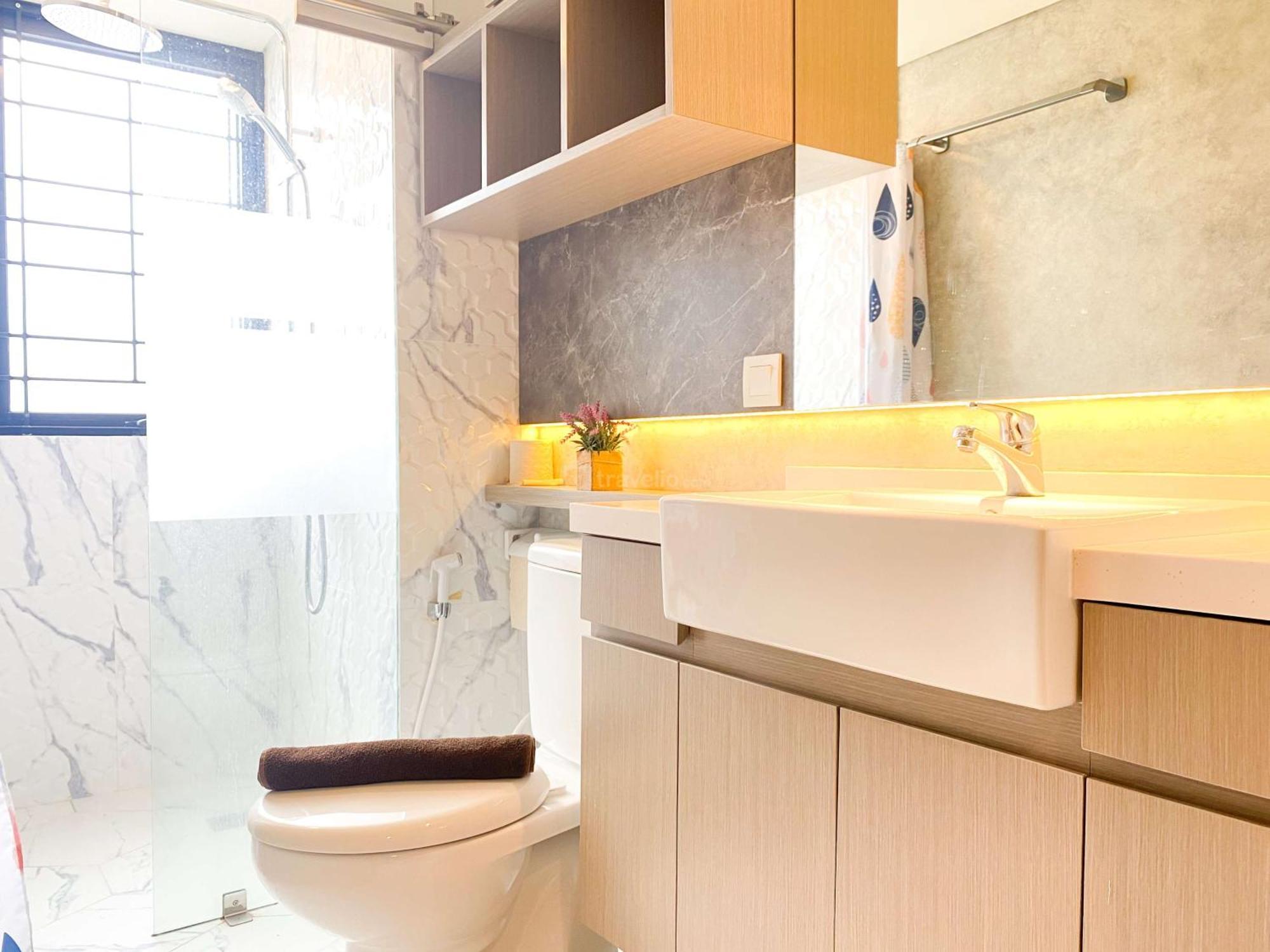 Well Furnished And Comfort 3br Meikarta By Travelio